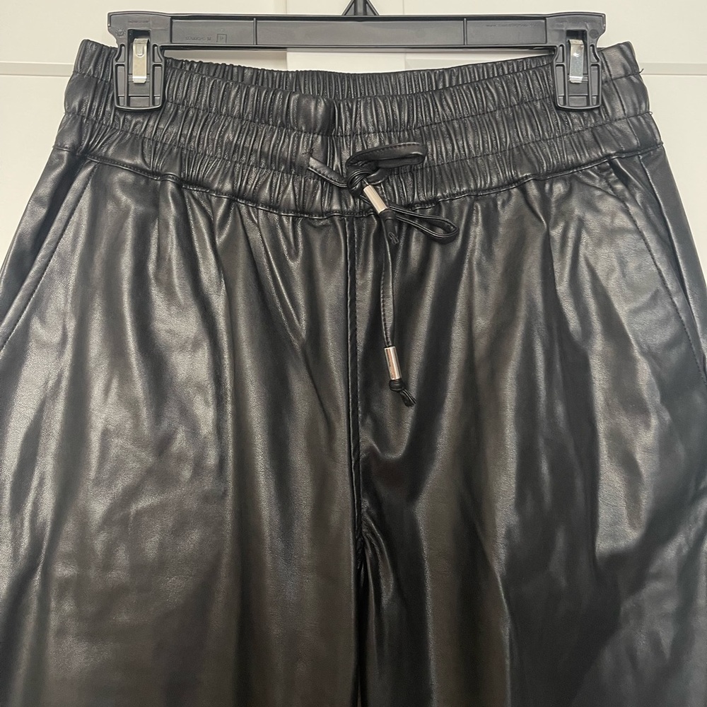Pants - Picture 3 of 4